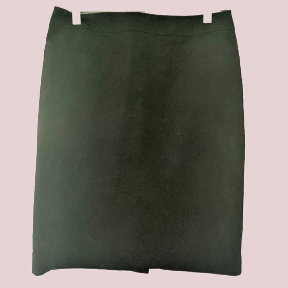 NWOT Halogen Size 4 Black Midi Skirt. - Picture 8 of 8